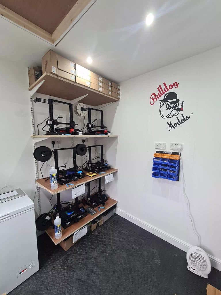 Bulldog Models - Print Farm Constrution - Final Stages